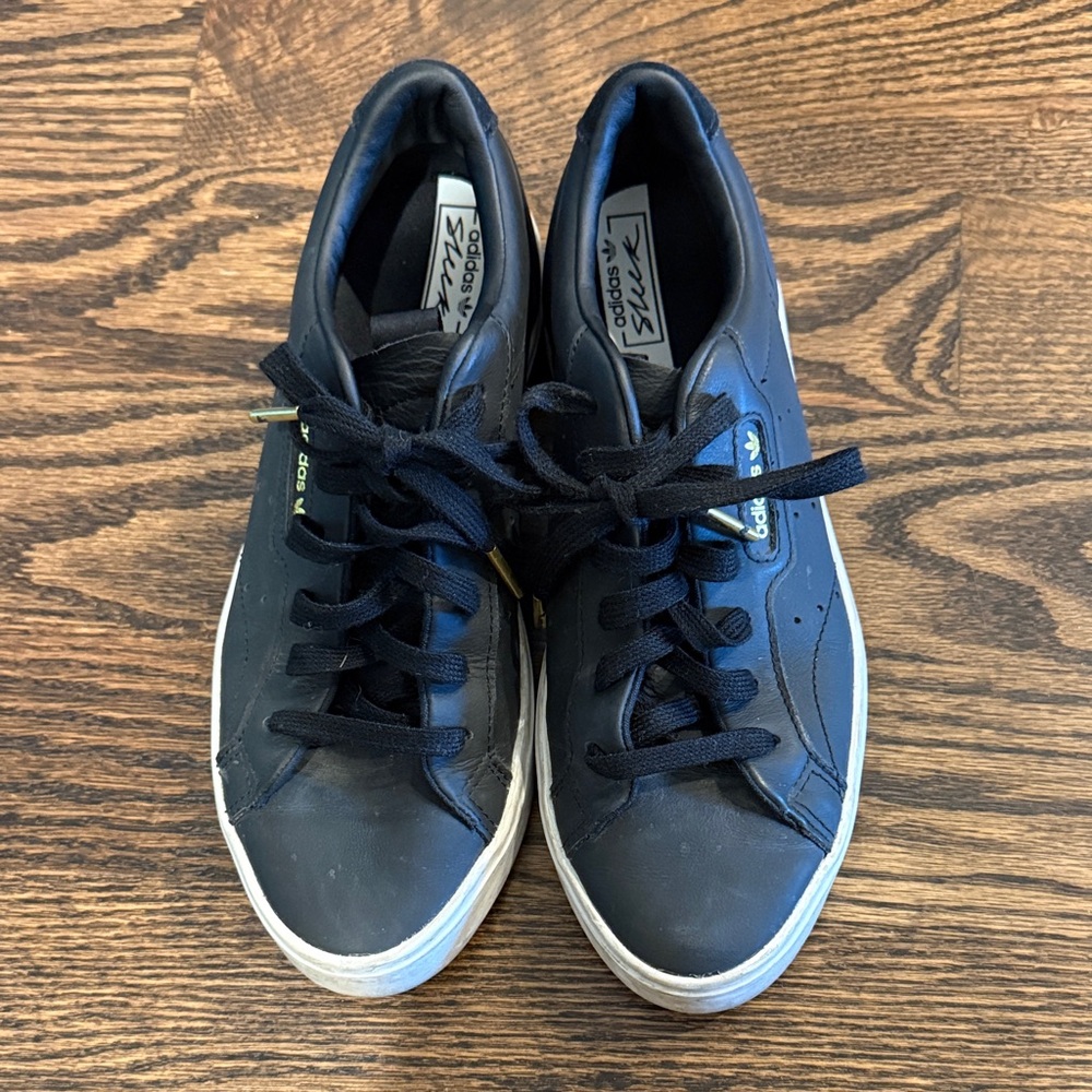 Women’s adidas sleek - Black Sneakers - 7